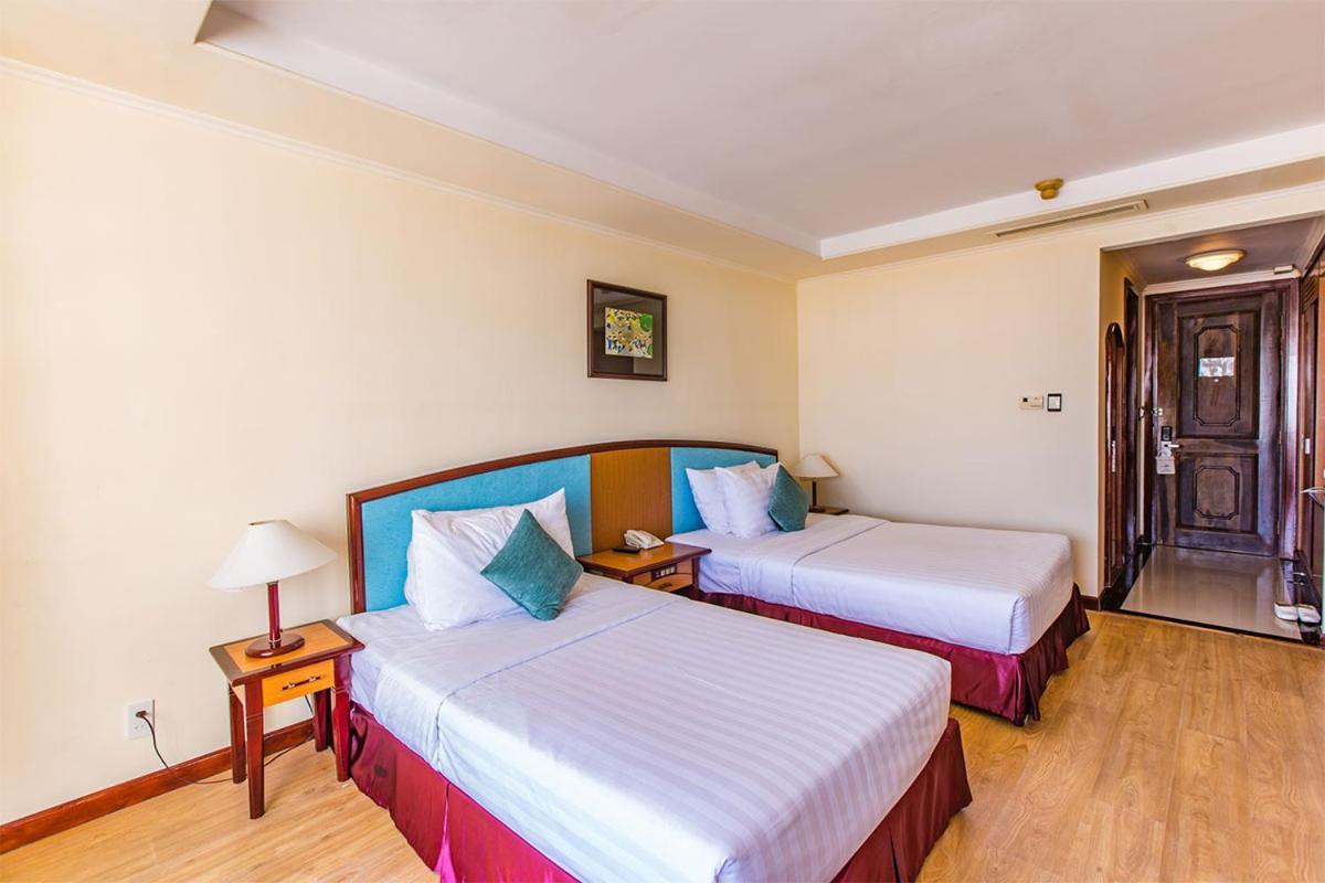 Superior Double or Twin Room with Sea View